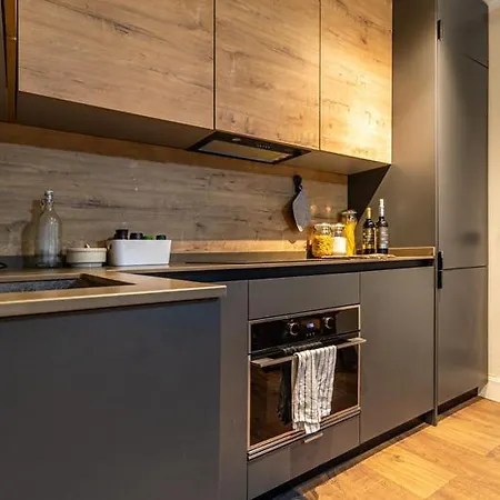 Realbites Accommodations Madryt Zewnętrze zdjęcie