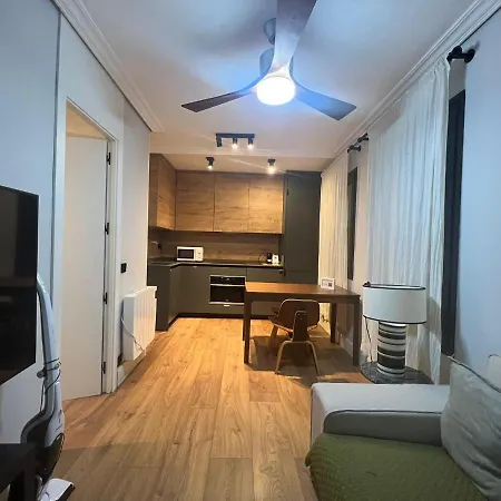 Realbites Accommodations Madryt Zewnętrze zdjęcie